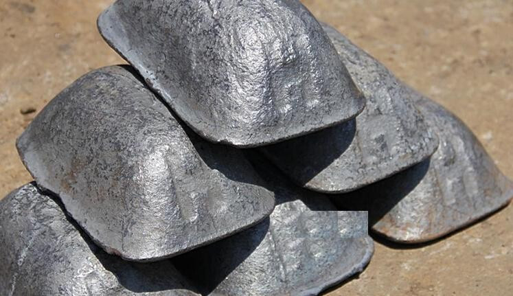 الفوسفور عالي النقاء الحديد الخنزير مثل الخبز يستخدم لحماية الفولاذ من التآكل في مياه البحر
