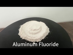 فلوريد الألومنيوم المسحوق